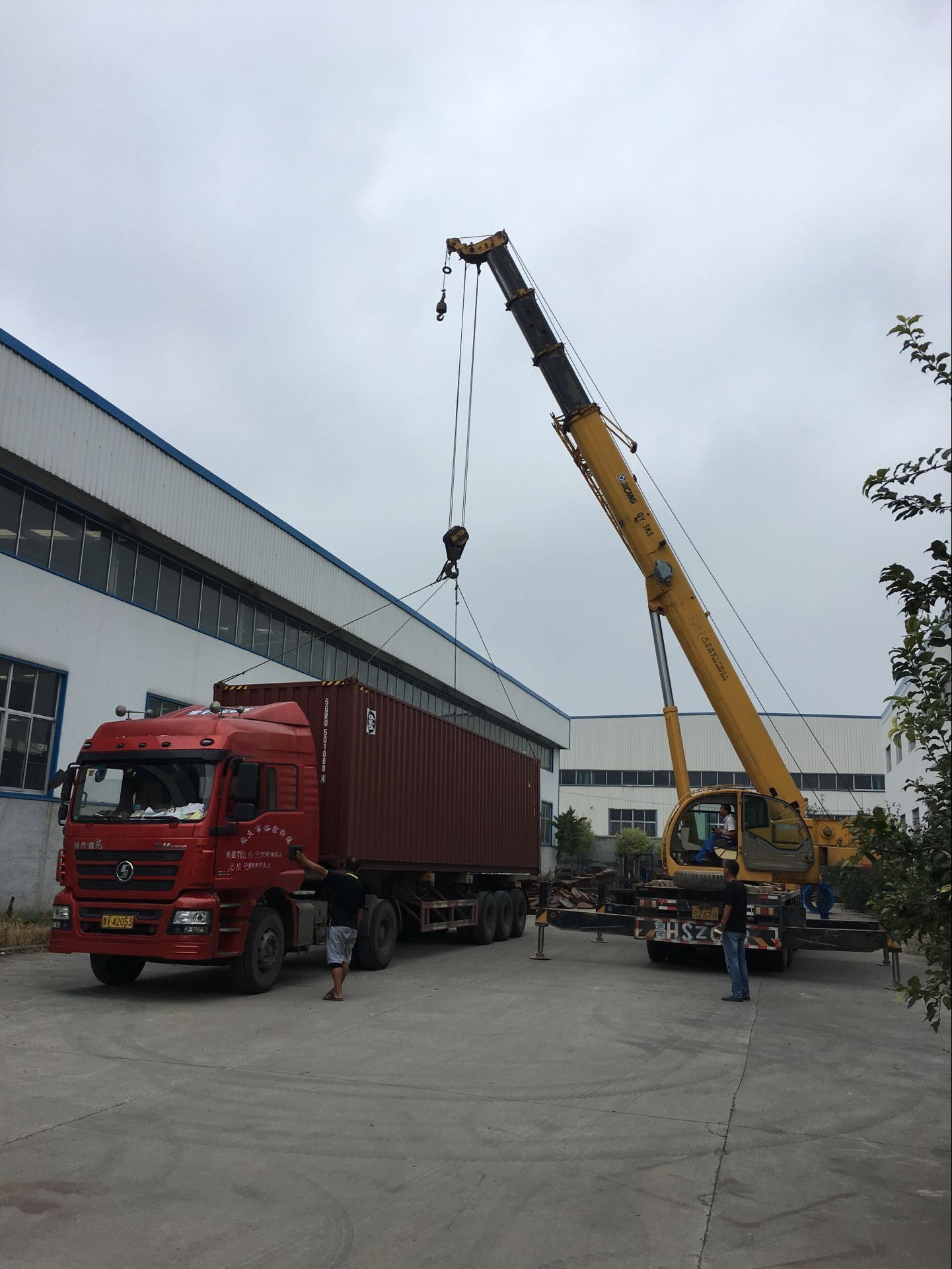 制管機(jī)裝車 制管機(jī)裝車